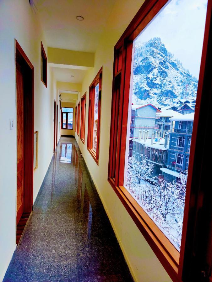 Hotel Marina Heights Manali  Exterior photo