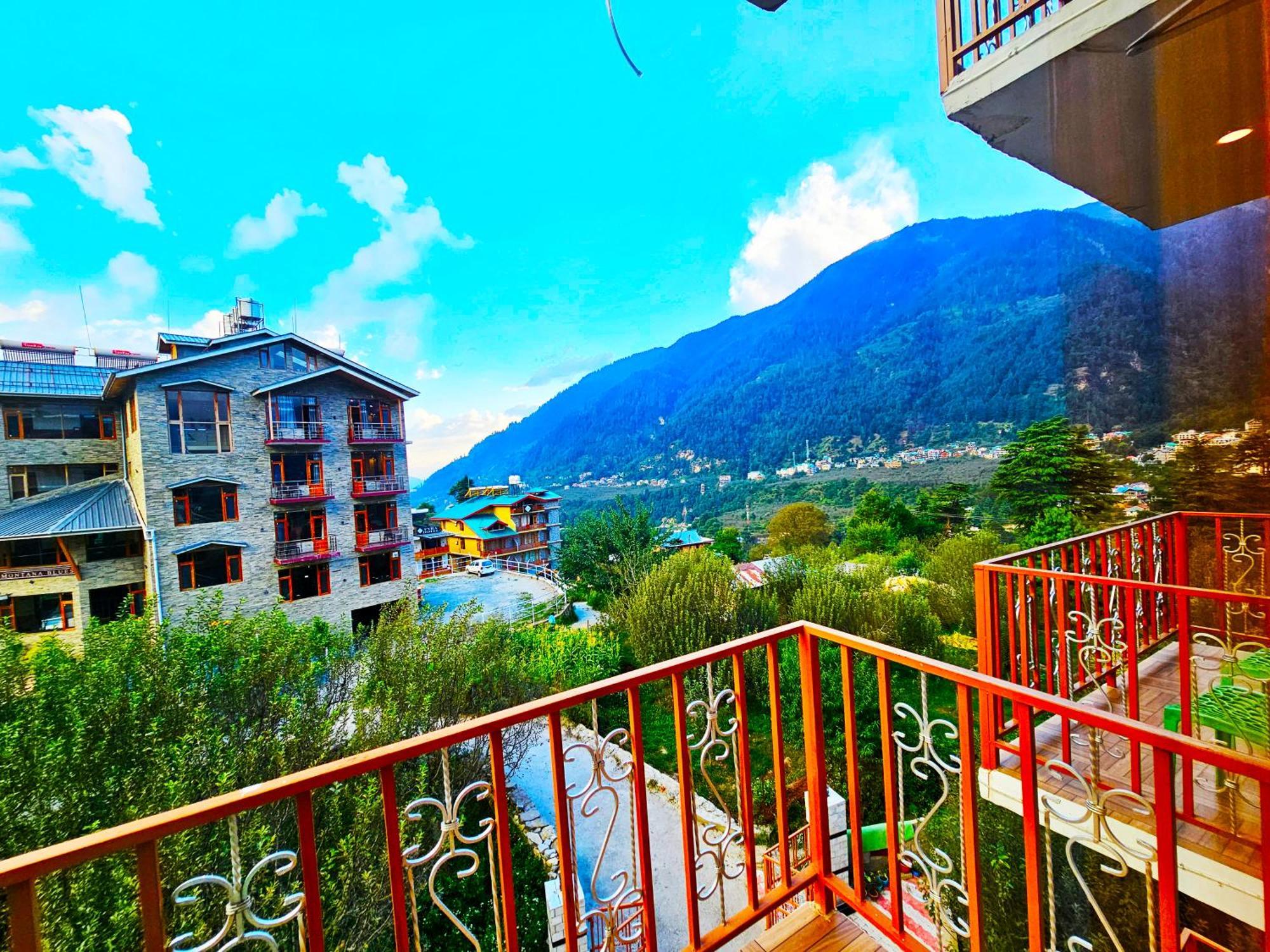 Hotel Marina Heights Manali  Exterior photo